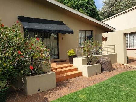 2 Bedroom House in Bedfordview
