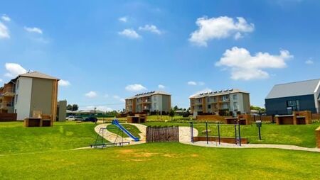 4 Bedroom Apartment in Esther Park