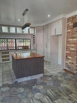 4 Bedroom House in Eastleigh