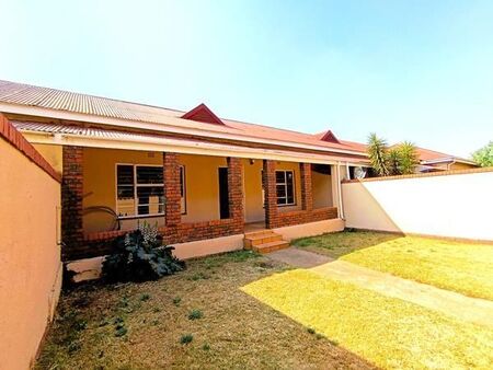 3 Bedroom Townhouse in Primrose