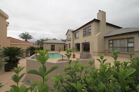 4 Bedroom House in Midstream Estate
