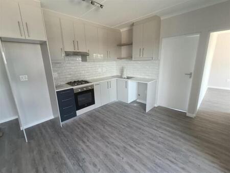 2 Bedroom Apartment in Table View