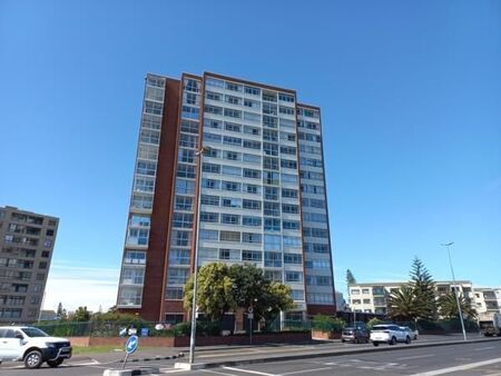 2 Bedroom Apartment in Milnerton Central