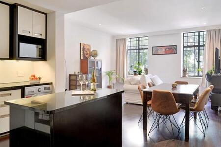 2 Bedroom Apartment in Cape Town City Centre