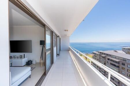 2 Bedroom Apartment in Sea Point