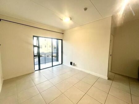 1 Bedroom Apartment in Somerset West Central