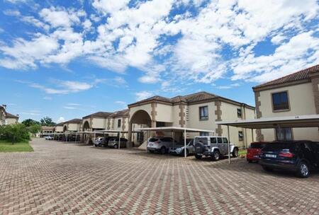 2 Bedroom Apartment in Stonehenge