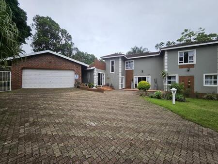 7 Bedroom House in Amanzimtoti