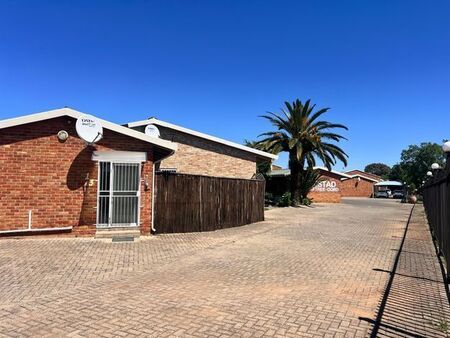 1 Bedroom apartment to rent in Hospitaalpark, Bloemfontein