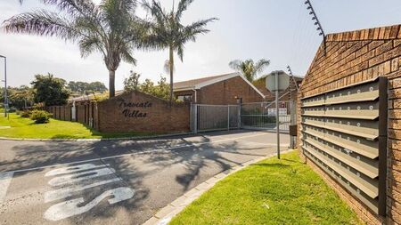 2 Bedroom apartment to rent in Sonstraal Heights, Durbanville