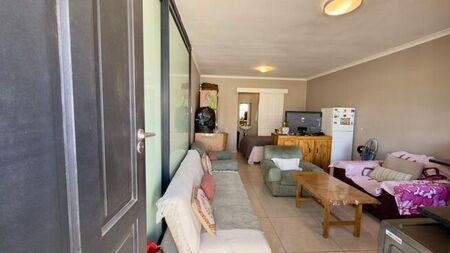 1 Bedroom apartment to rent in Yorkshire Estate, Cape Town