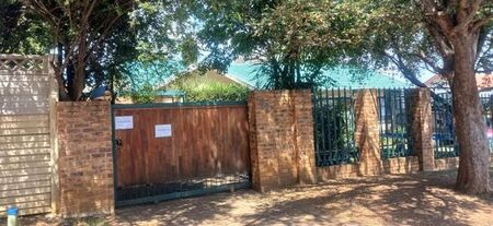 1 Bedroom cottage to rent in Highway Gardens, Germiston
