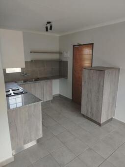 2 Bedroom Apartment in Dorandia