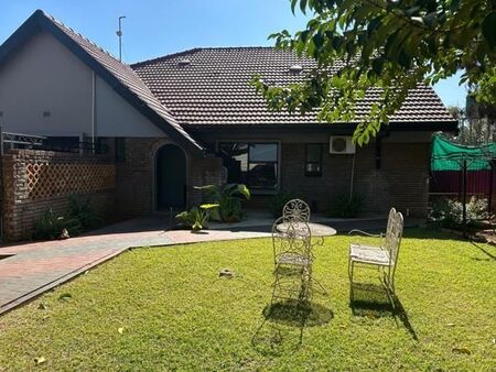 4 Bedroom House in Mayville