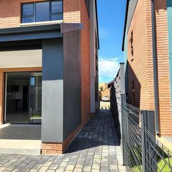 3 Bedroom House in Sinoville