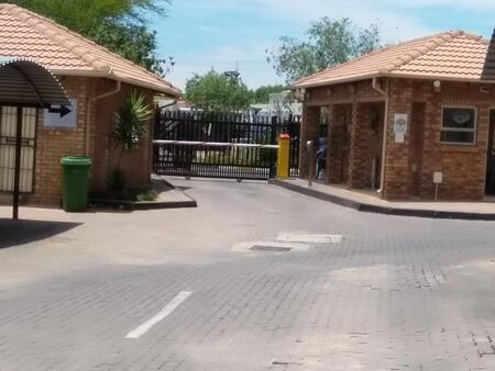 1 Bedroom Apartment in Pretoria North