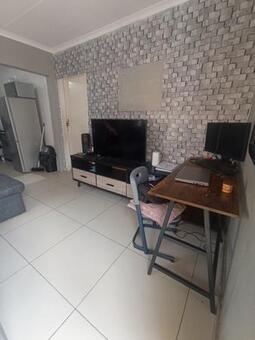 1 Bedroom House in Diepkloof