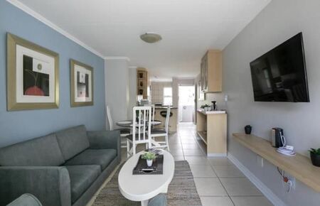 2 Bedroom Apartment in Sandown