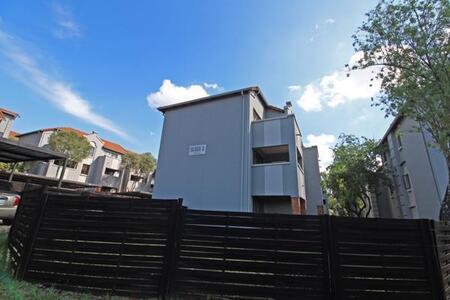 1 Bedroom Apartment in Rivonia