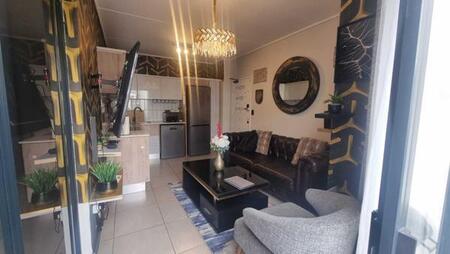 1 Bedroom Apartment in Linbro Park