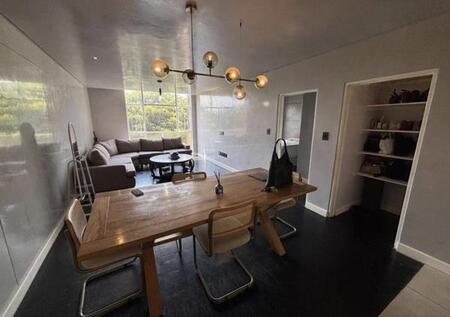 2 Bedroom Apartment in Illovo