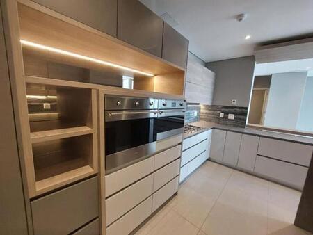 3 Bedroom Penthouse in Rosebank