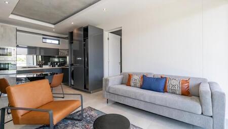 2 Bedroom Apartment in Houghton Estate