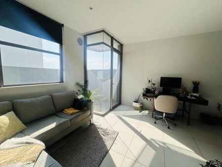 1 Bedroom Apartment in Rosebank