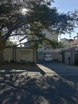 1 Bedroom Townhouse in Ferndale