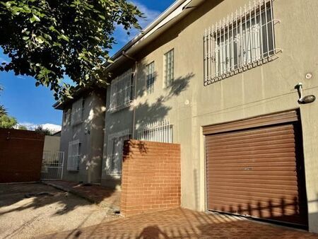 3 Bedroom House in Linden