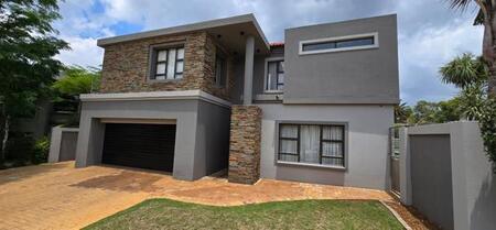 5 Bedroom House in Aspen Hills