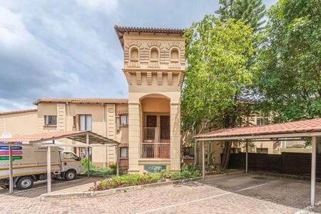 2 Bedroom Apartment in Douglasdale