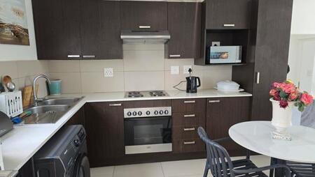 2 Bedroom Apartment in Fourways