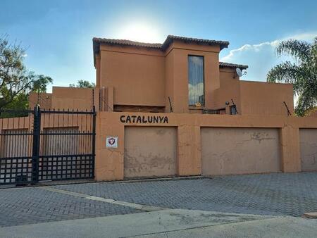 3 Bedroom Cluster in Glen Marais