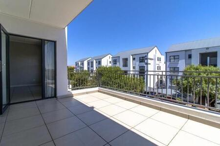 2 Bedroom Apartment in Greenstone Hill