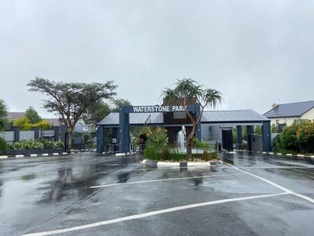 3 Bedroom Apartment in Greenstone Hill