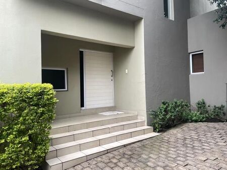 3 Bedroom House in Greenstone Hill