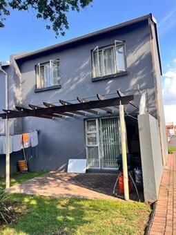 2 Bedroom Apartment in Greenstone Hill