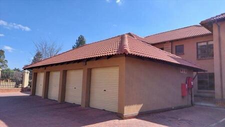 2 Bedroom Apartment in Boksburg North