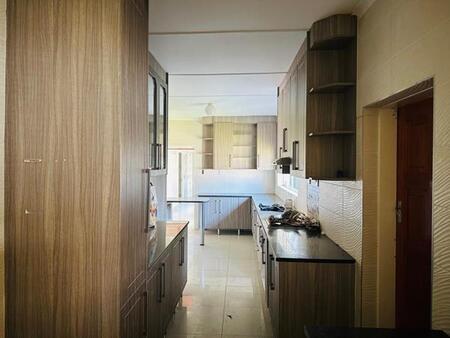 4 Bedroom House in Lakefield