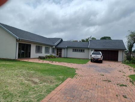 5 Bedroom House in Brackenhurst