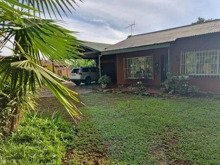 4 Bedroom House in Valhalla