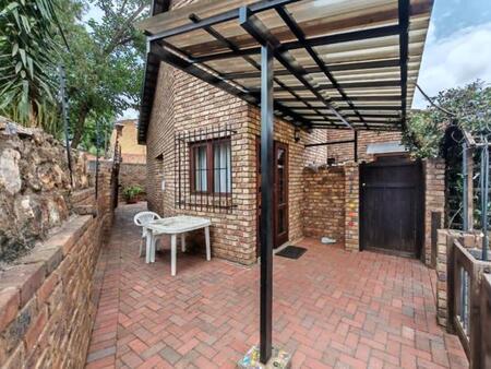 1 Bedroom Apartment in Zwartkop