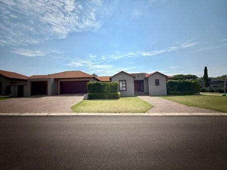 3 Bedroom House in Midlands Estate