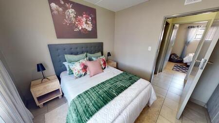 2 Bedroom Apartment in Die Hoewes