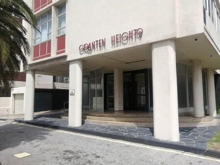 1 Bedroom Apartment in Humewood