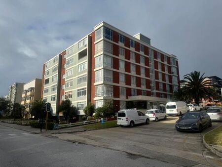 2 Bedroom Apartment in Humewood