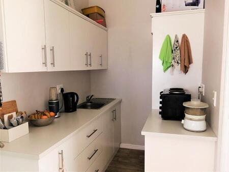 Studio apartment in Sandbaai