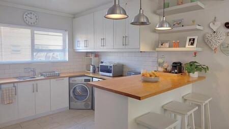 2 Bedroom Apartment in Claremont