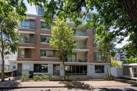 1 Bedroom Apartment in Claremont Upper